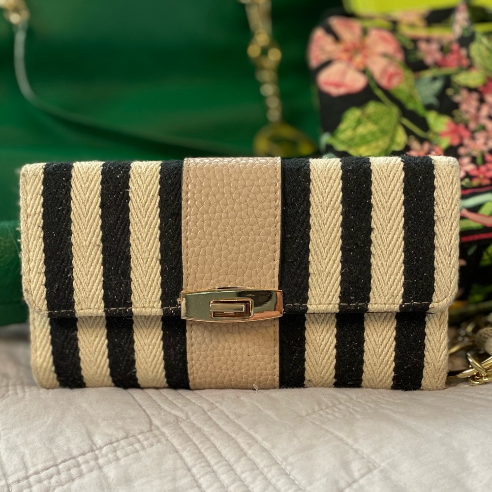 Canvas stripe wallet ivory black gold buckle Yik Fung